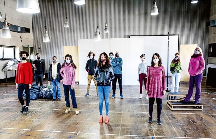 Cómo es el nuevo teatro en modo híbrido